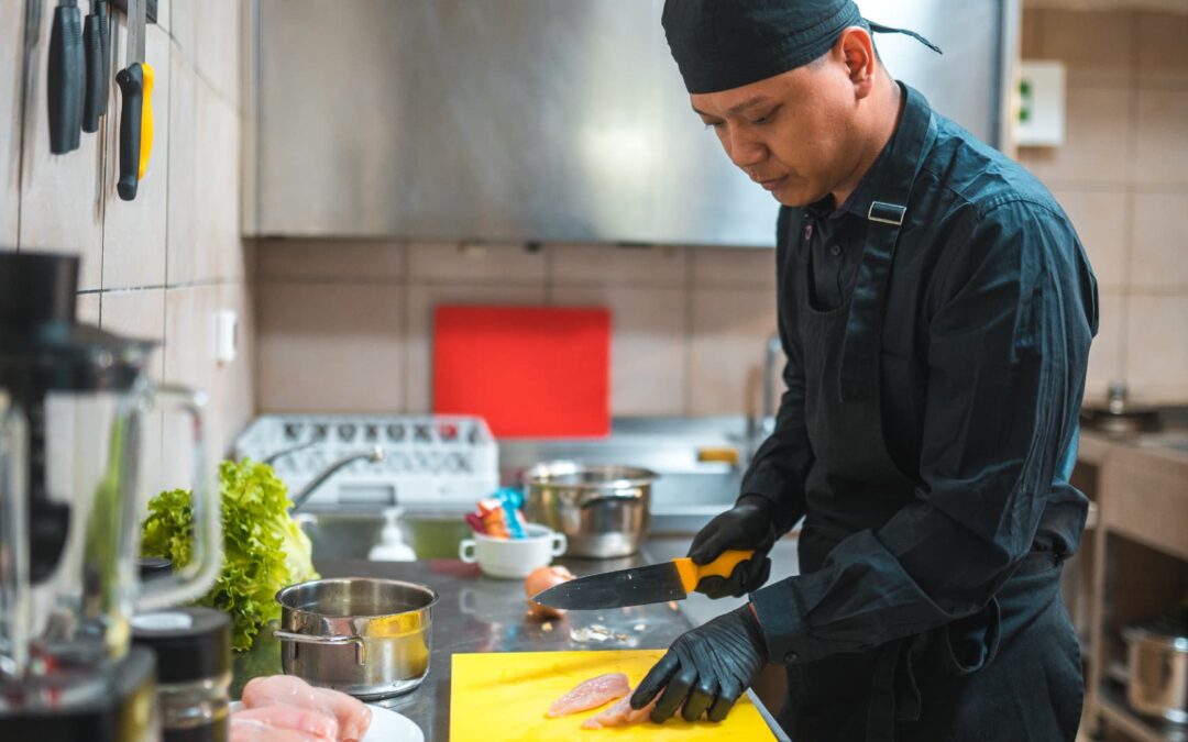 9 Reasons Your Commercial Kitchen Needs a Stainless Steel Prep Table